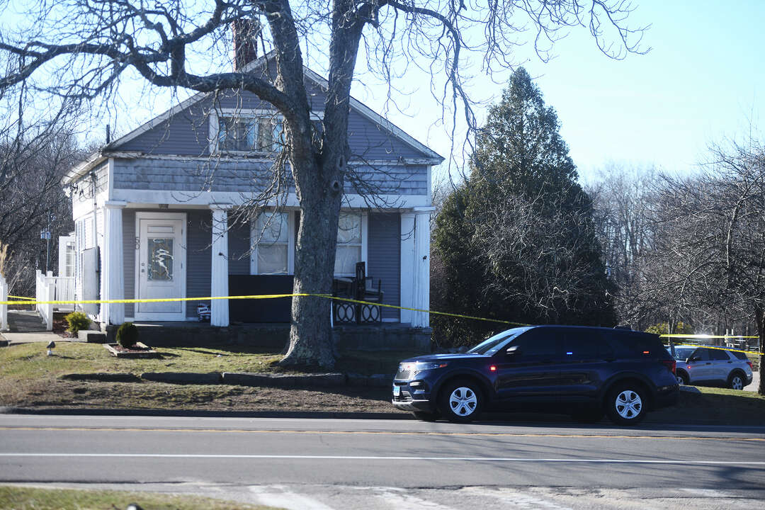 2 people found dead in Hebron home after report of disturbance: Police