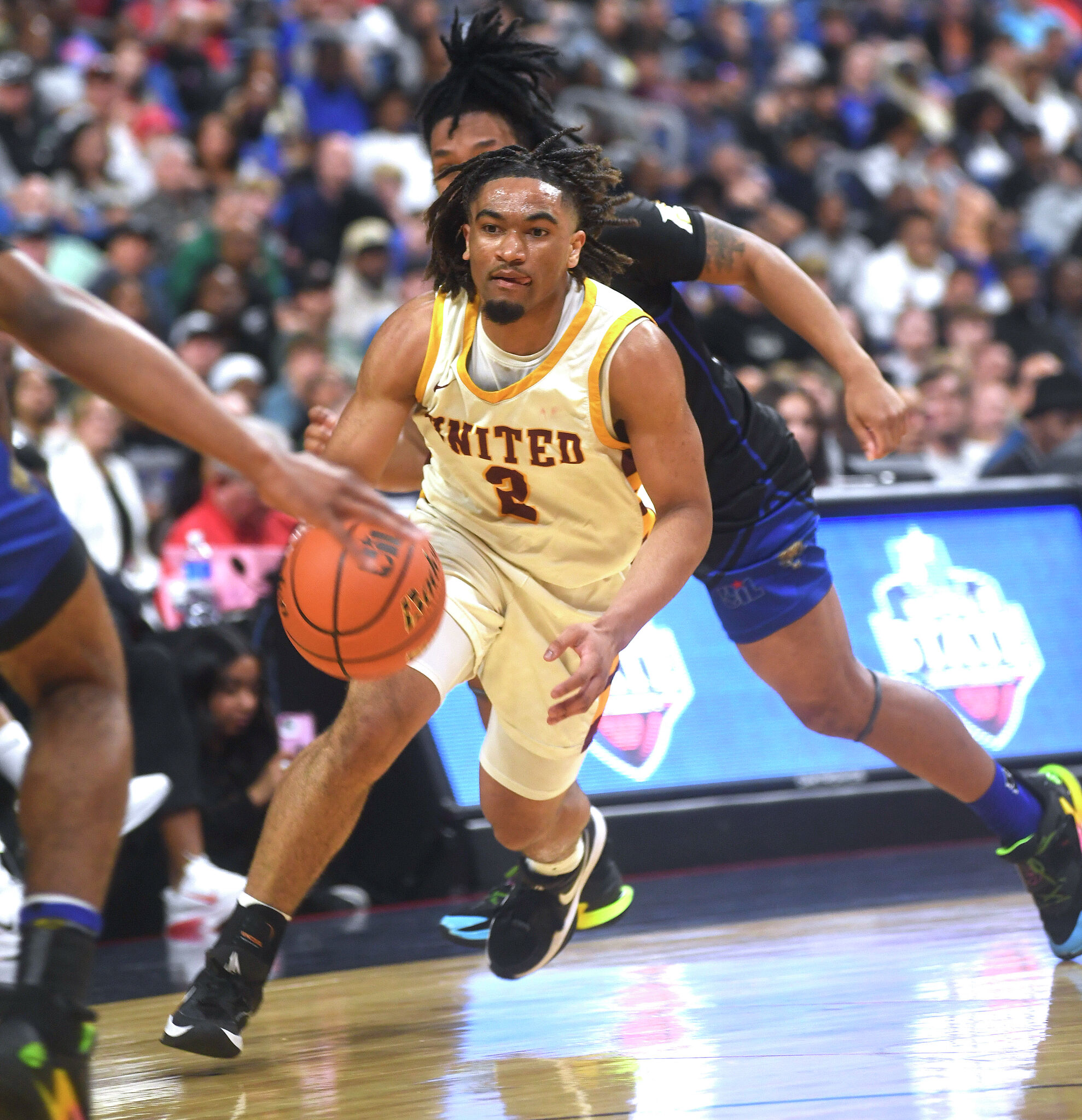 TABC Showcase gives an early look at local basketball teams