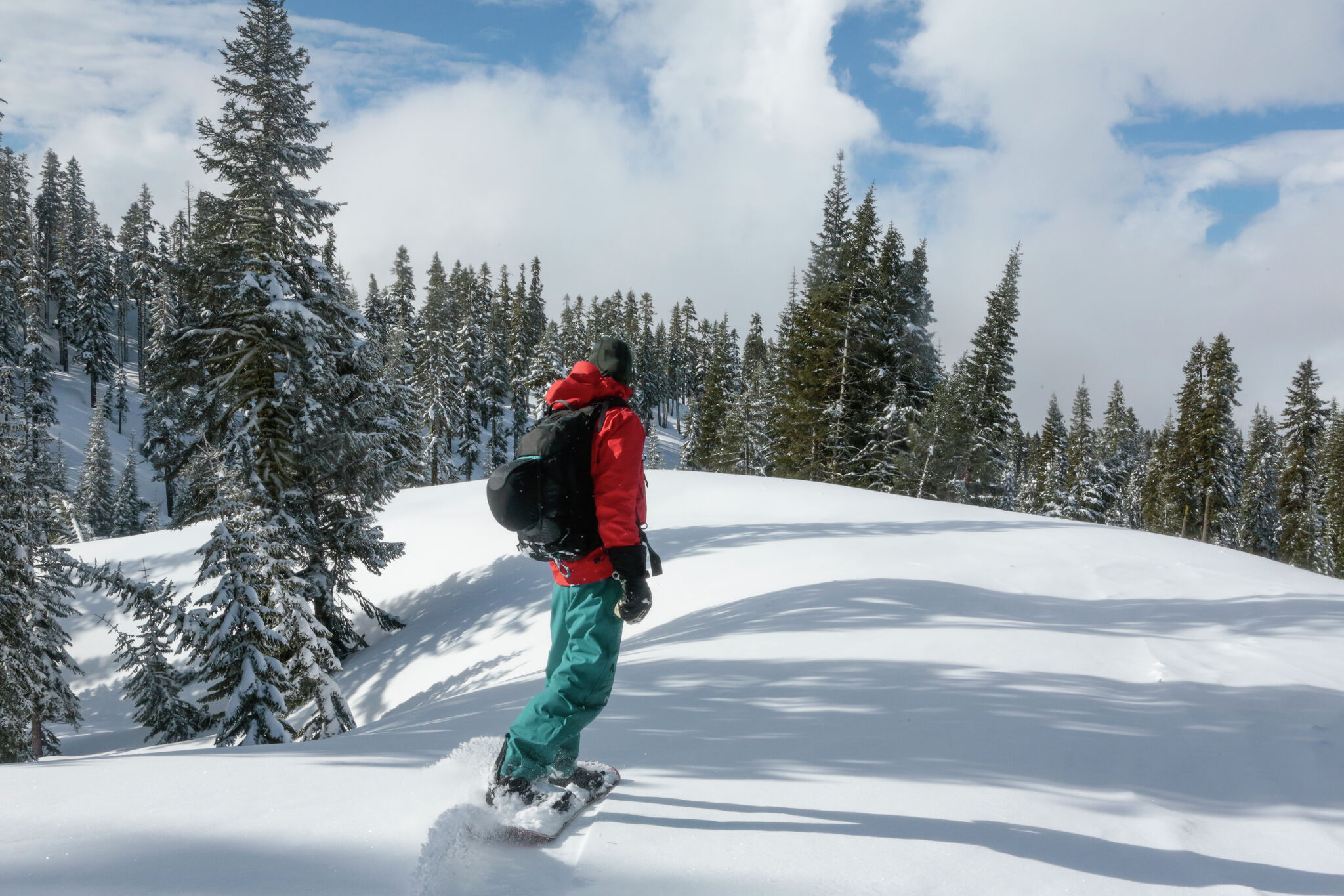 2 California ski resorts close early for the season