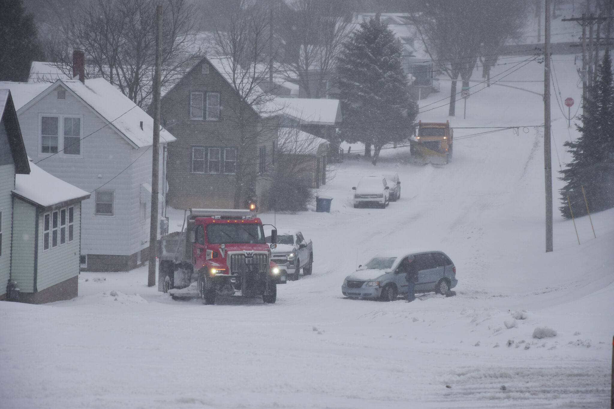 Thousands of northern Michigan residents without power during storm