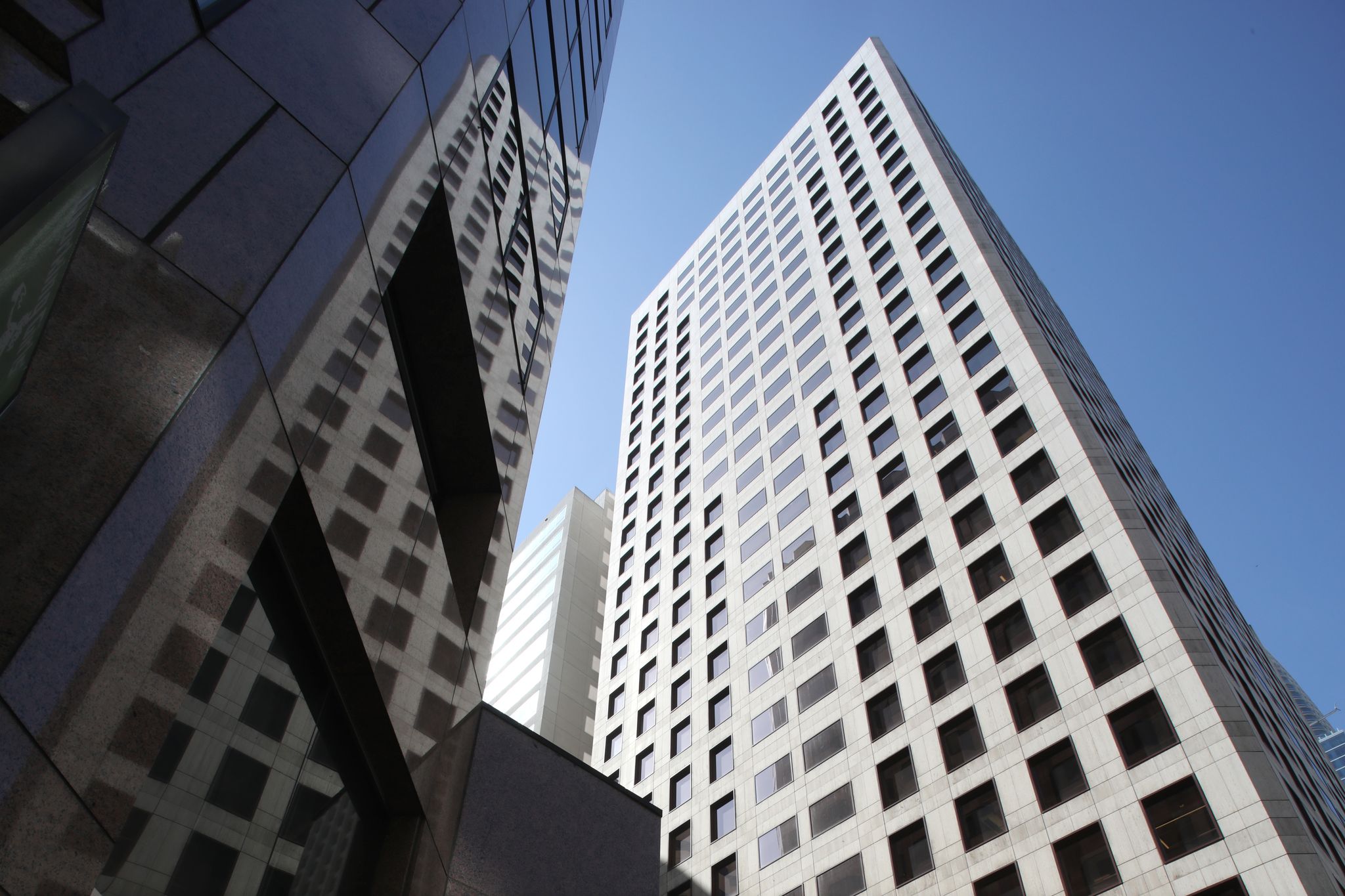 https://s.hdnux.com/photos/01/65/41/06/30806445/3/rawImage.jpg