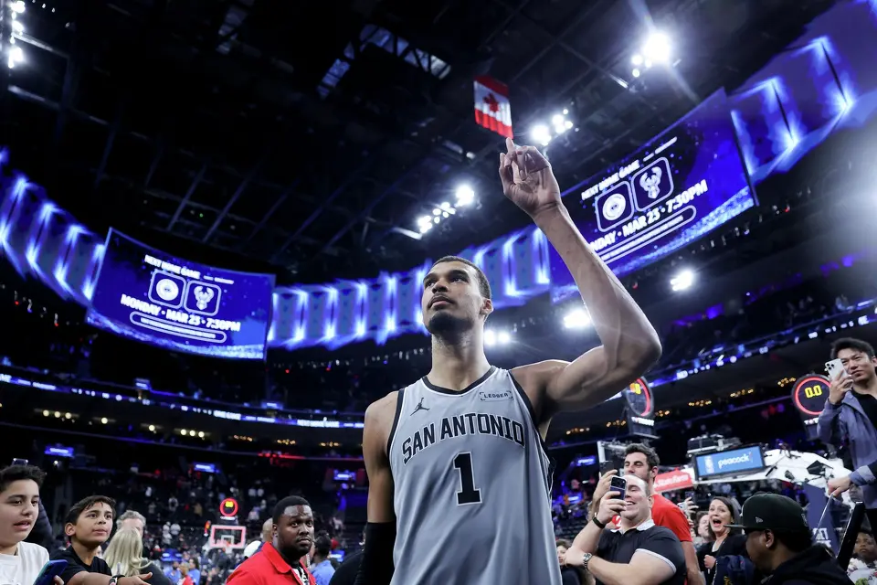 San Antonio Spurs forward Victor Wembanyama walks off the court after the team's win against the Los Angeles Clippers during an NBA basketball game Monday, March 16, 2026, in Inglewood, Calif. (AP Photo/Ryan Sun)