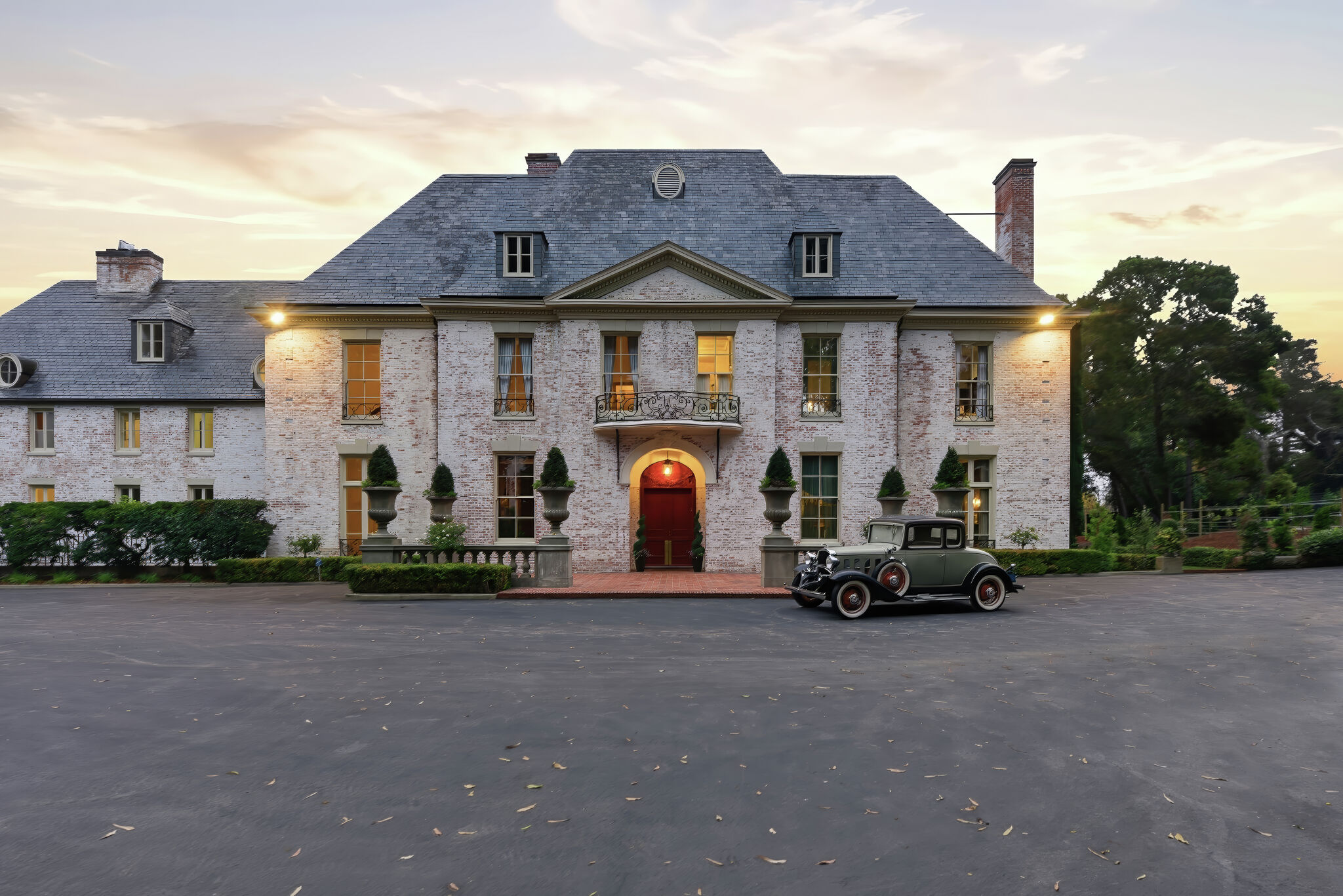Bing Crosby’s California estate relisted for $28.9 million