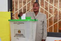 Presidente del Congo es reelegido con el 94,8% de los votos y extiende ...