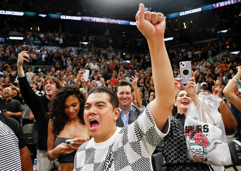 Spurs fans celebrate after a last second win, 101-100, over the Phoenix Suns at Frost Bank Center in San Antonio, Thursday, March 19, 2026.