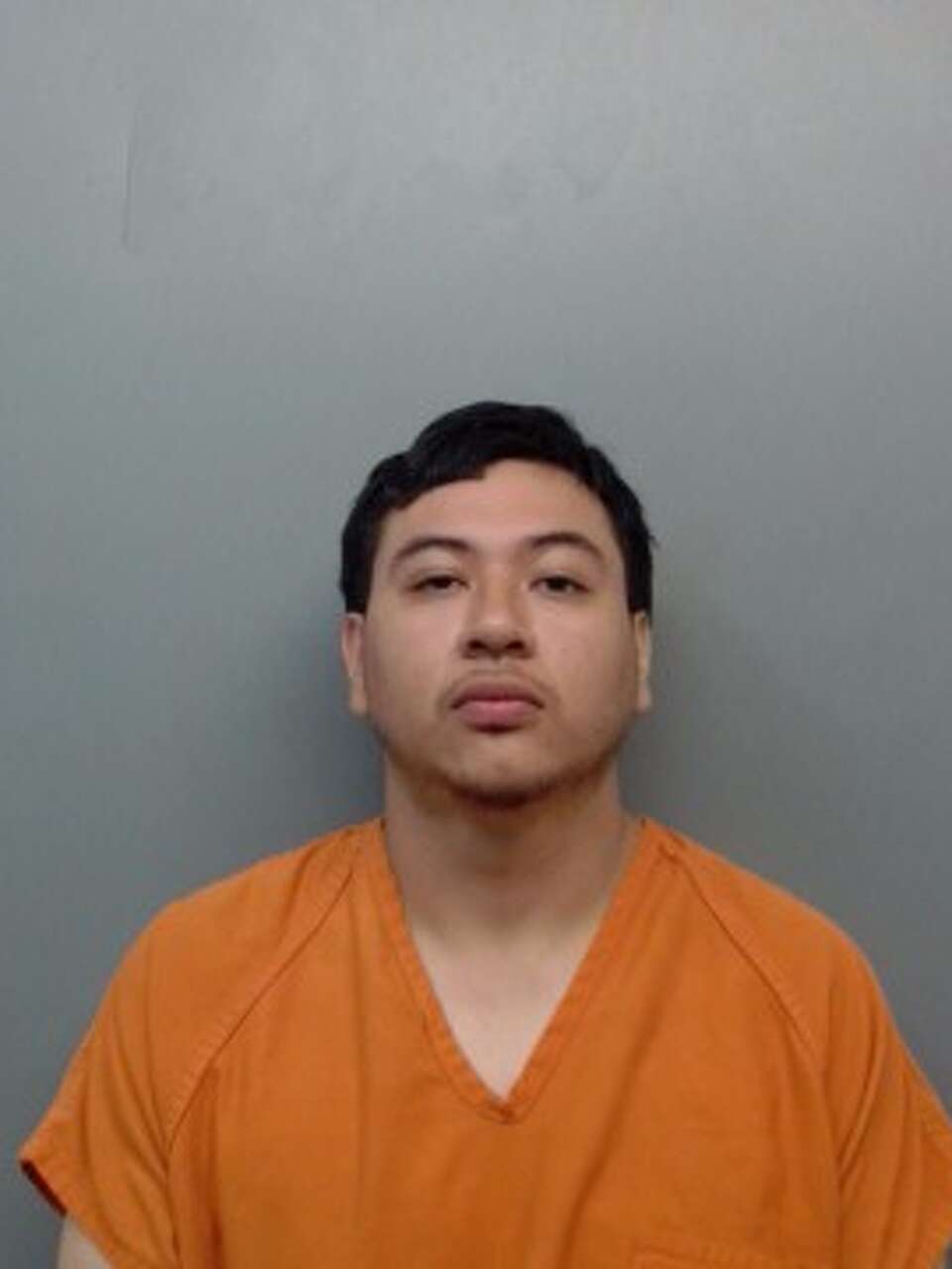 LPD: Laredo man arrested after chasing, striking vehicle in fight