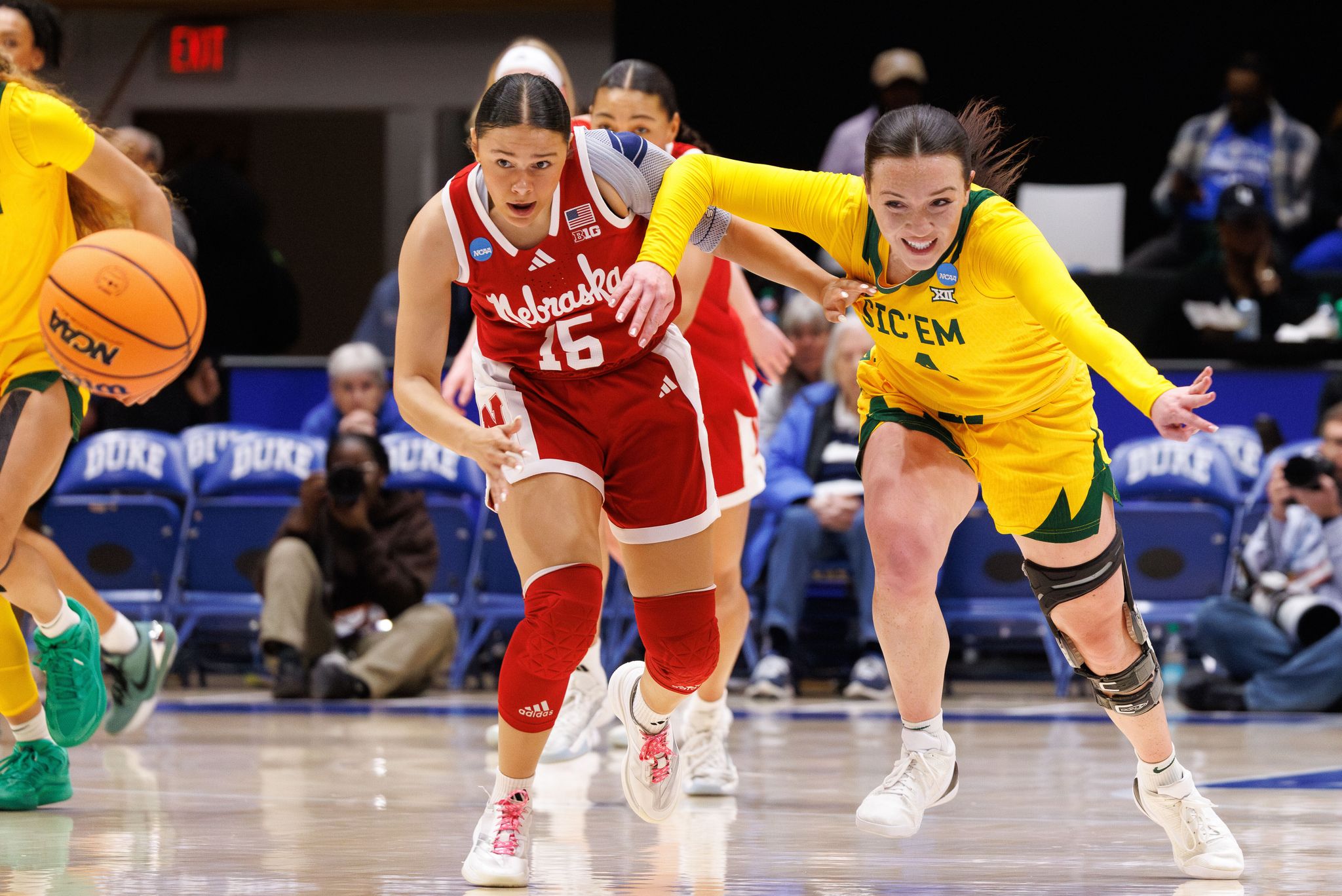 Baylor rallies to beat Nebraska 67-62 in March Madness opener after ...