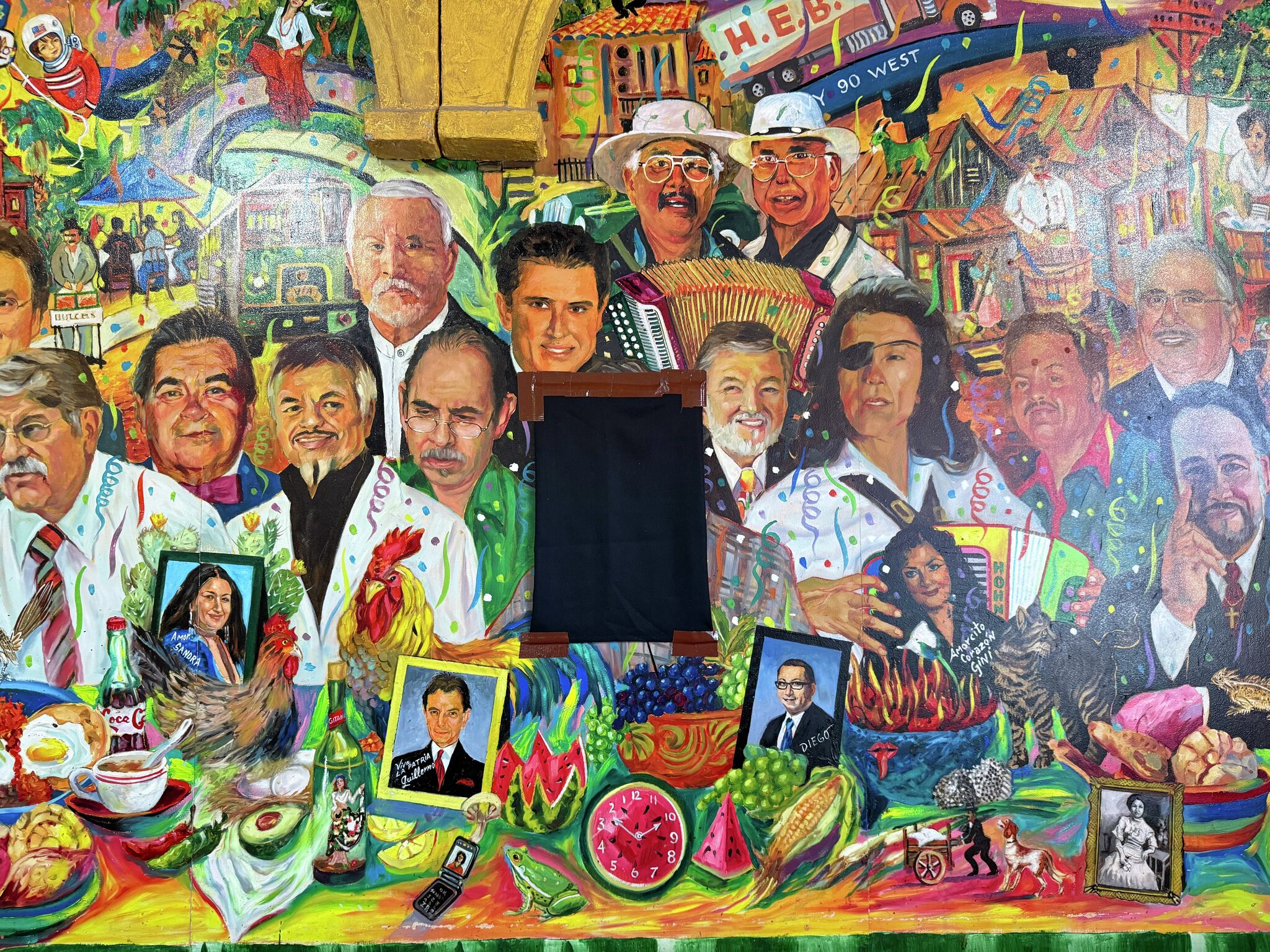 Mi Tierra, Pico de Gallo cover Cesar Chavez in iconic murals