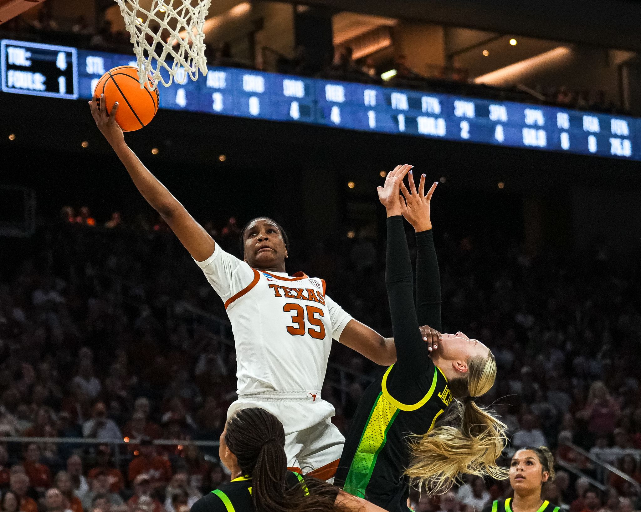 Texas beats Oregon on Madison Booker's career night for Sweet 16 spot