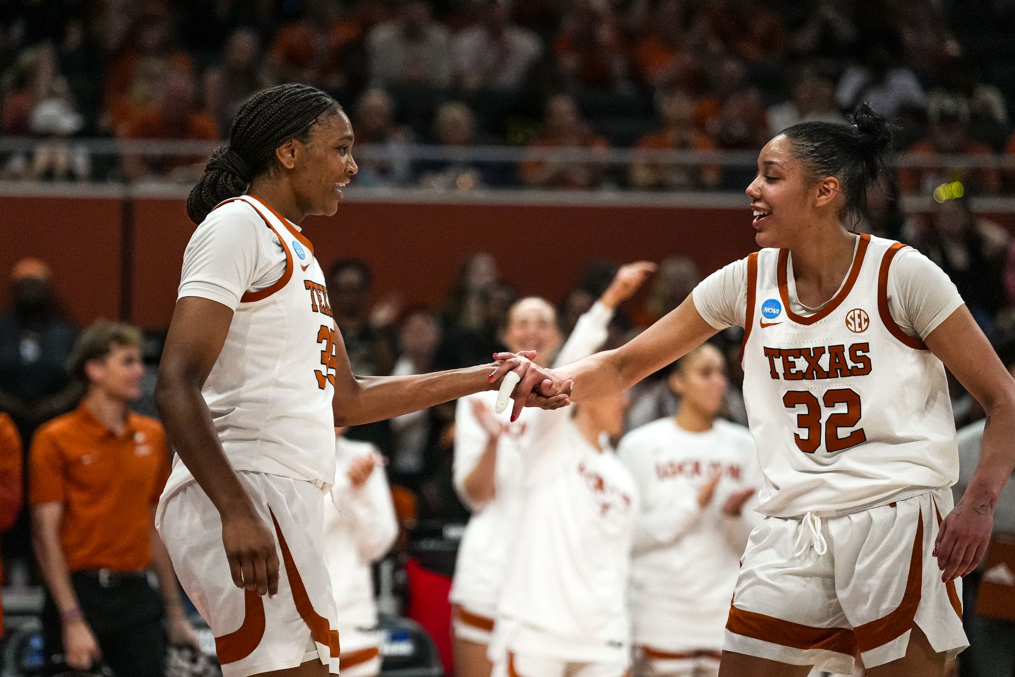 Texas women's basketball: Teya Sidberry's contributions help Texas