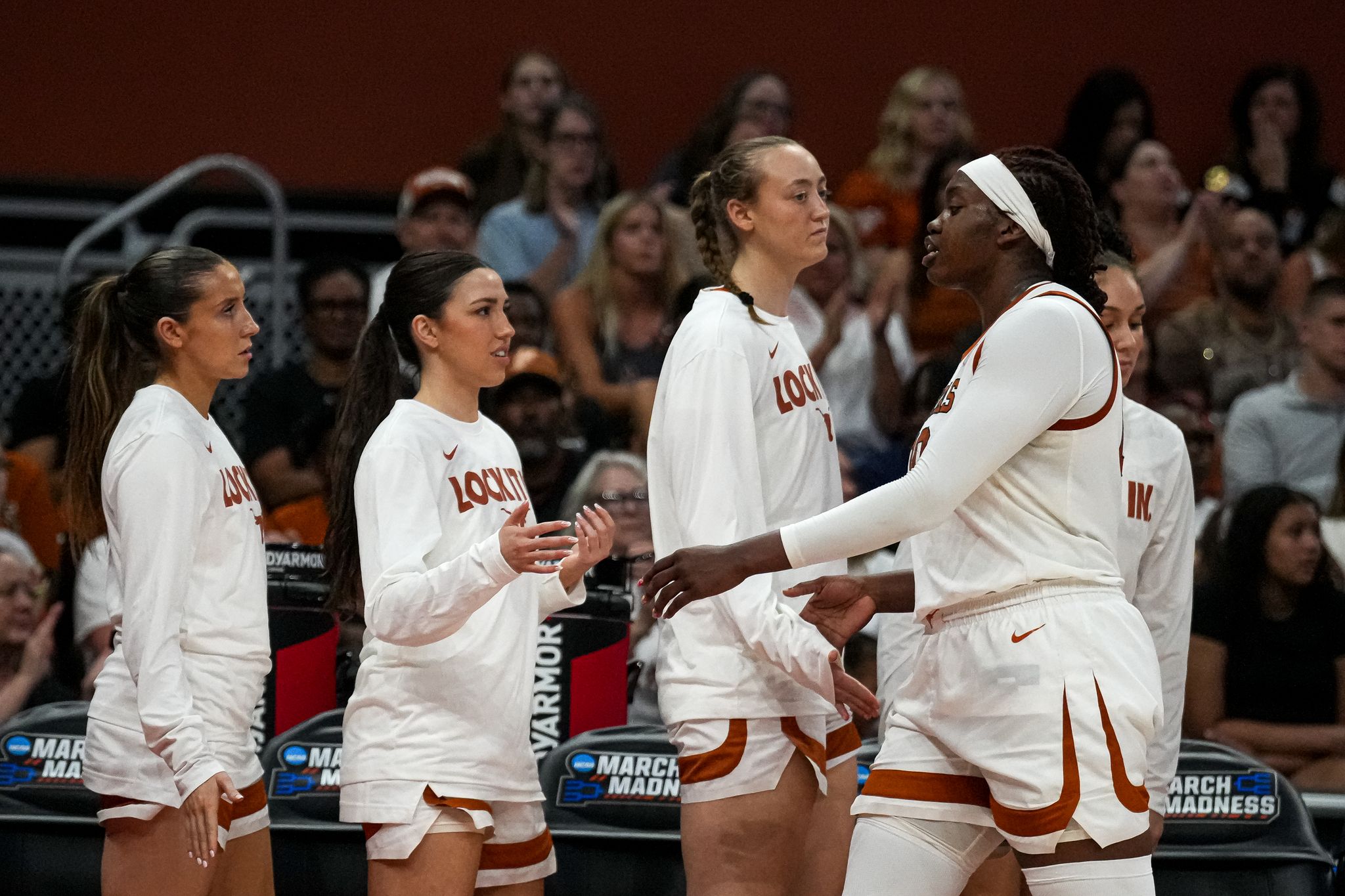 Texas women's basketball: Longhorns add Australian guard Jayda Clark to roster