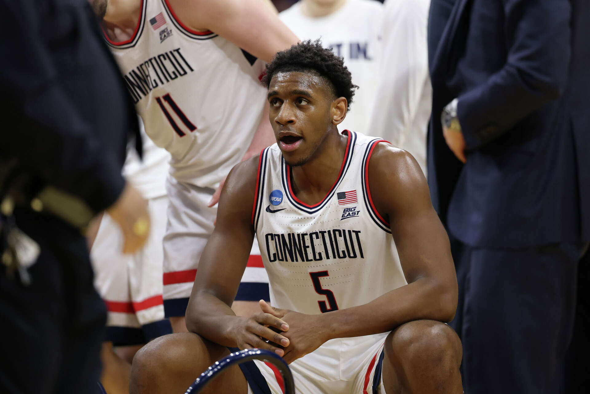 UConn's Alex Karaban leads Huskies over UCLA, Sweet 16 berth