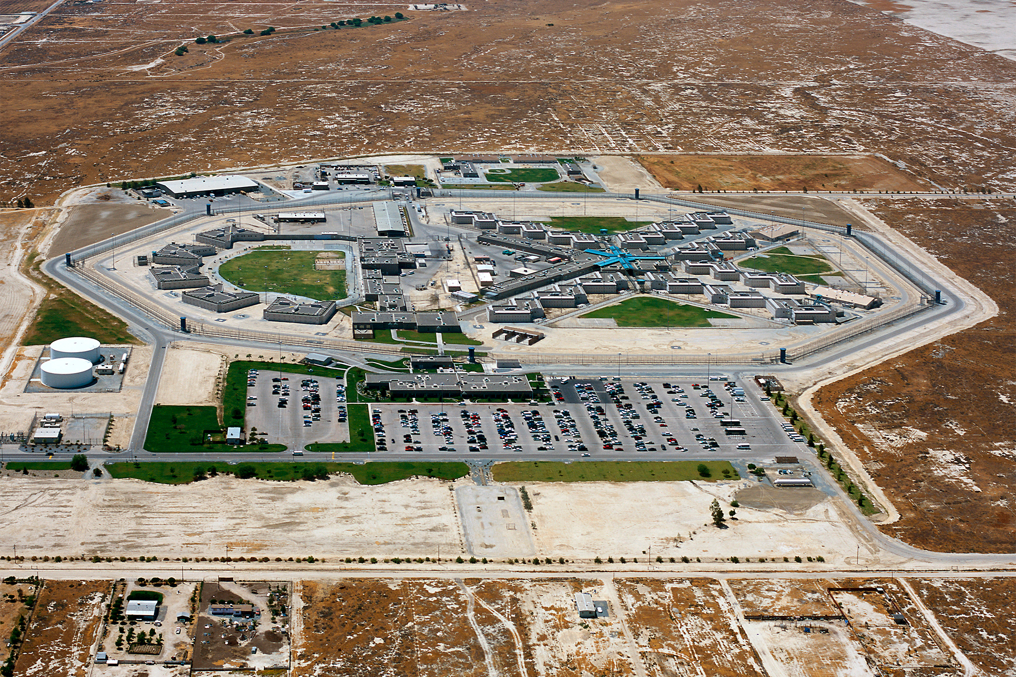 California man tries, fails to deliver meth-filled balloons via drone