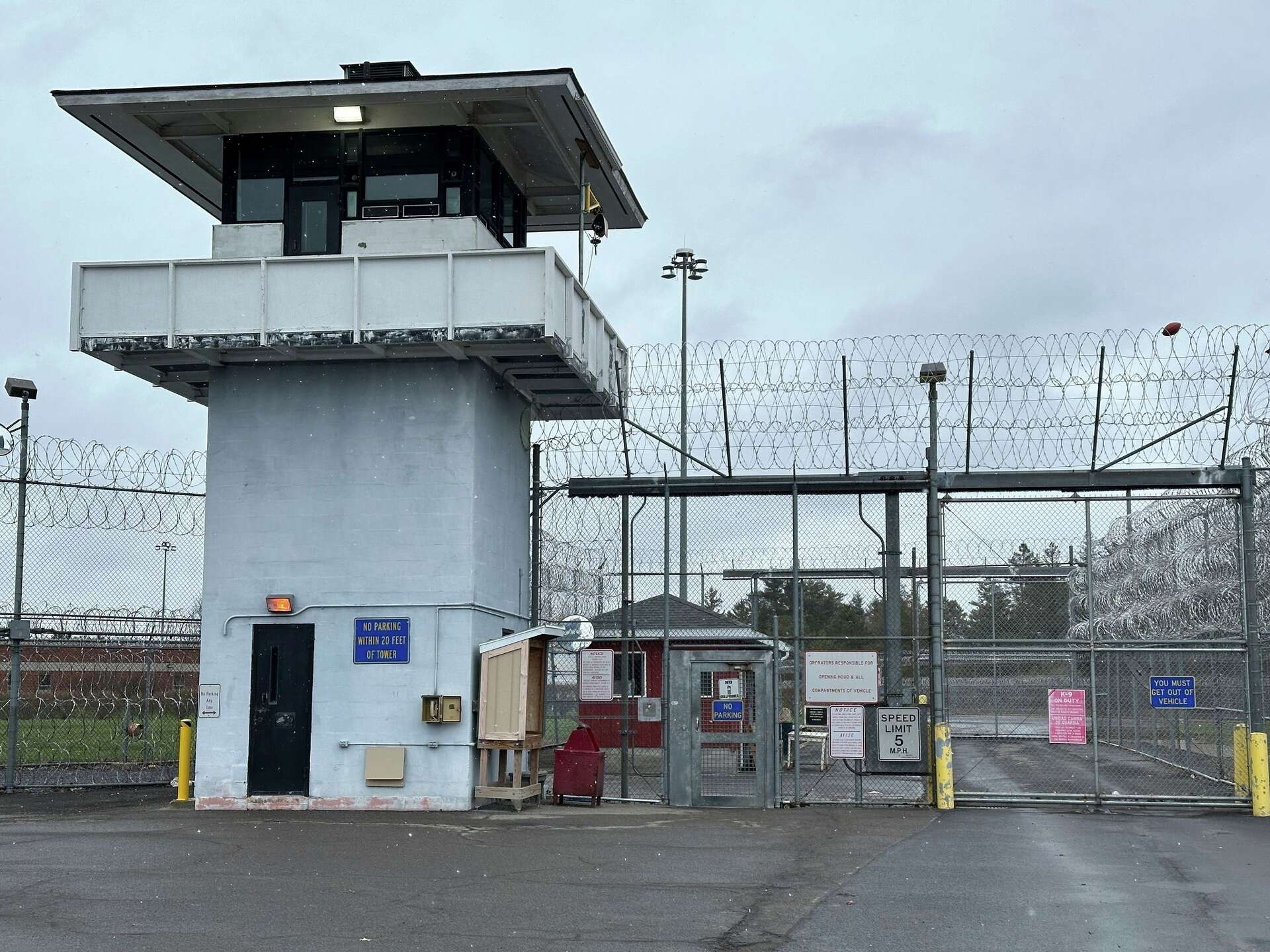 A former New York prison guard is found guilty of manslaughter in an ...