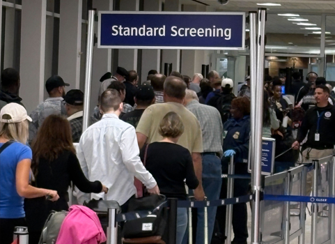 IAH TSA wait times hit 3 to 4 hours again Wednesday in Houston