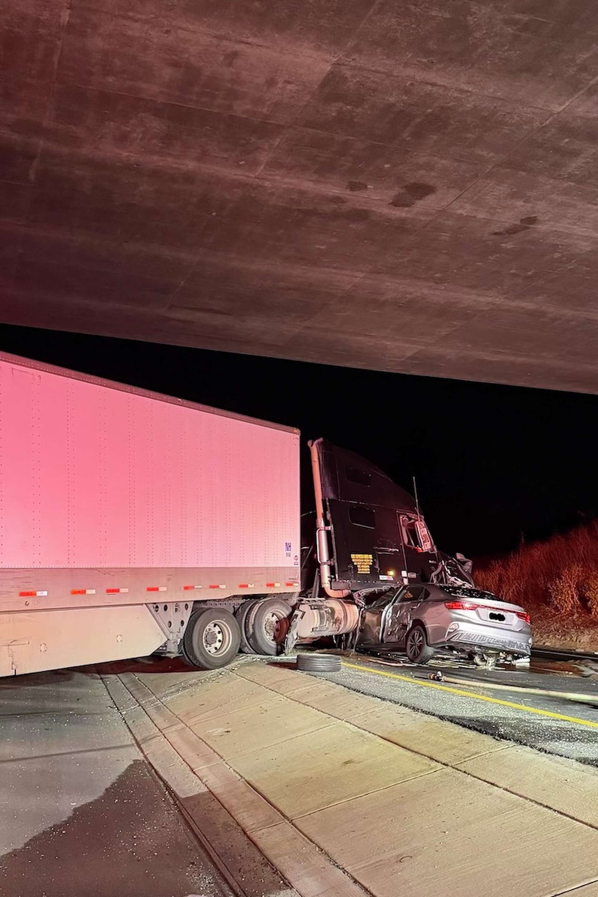 Dublin: Hazmat Cleanup After 2 Big-Rigs, Other Vehicles Crash On ...