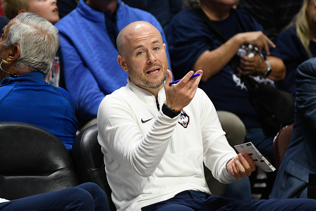 Luke Murray leaving Dan Hurley's UConn staff to become head coach at Boston College