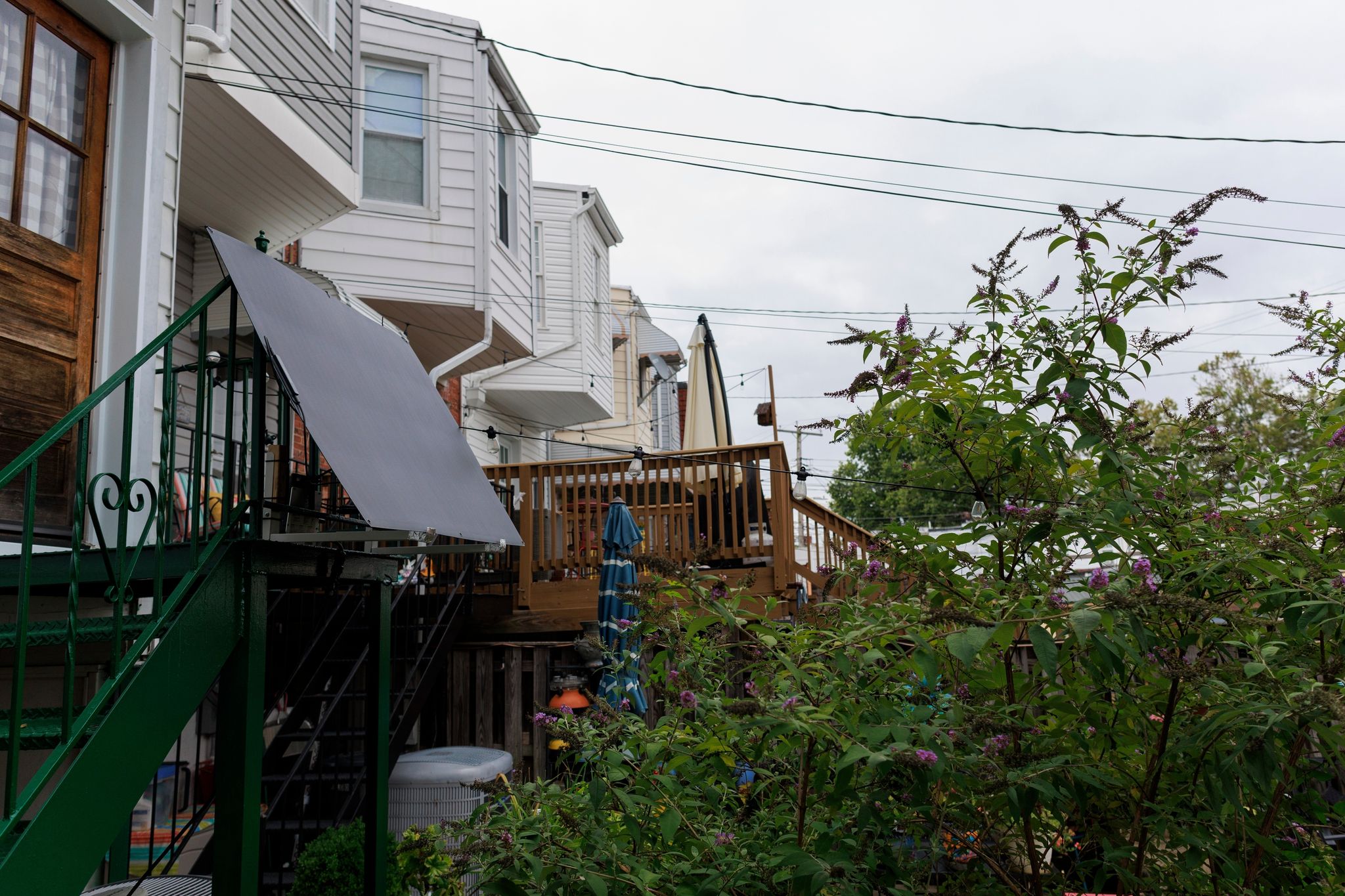 chron.com - JOHN MORITZ/The Connecticut Mirror - Plug-in solar panels can help lower electric bills. Will CT make them legal?