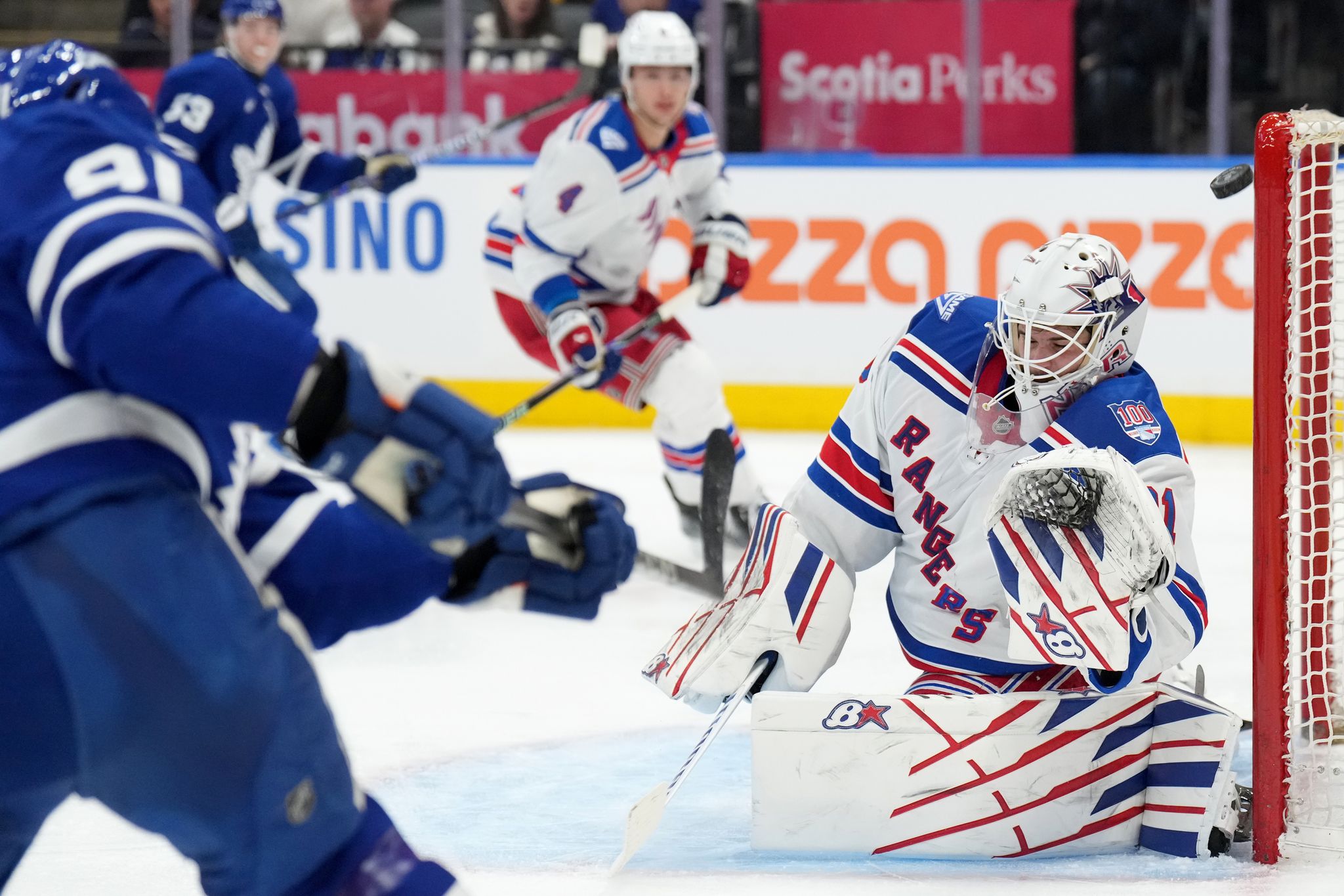 Maple Leafs beat Rangers 4-3, eliminating New York from playoff contention