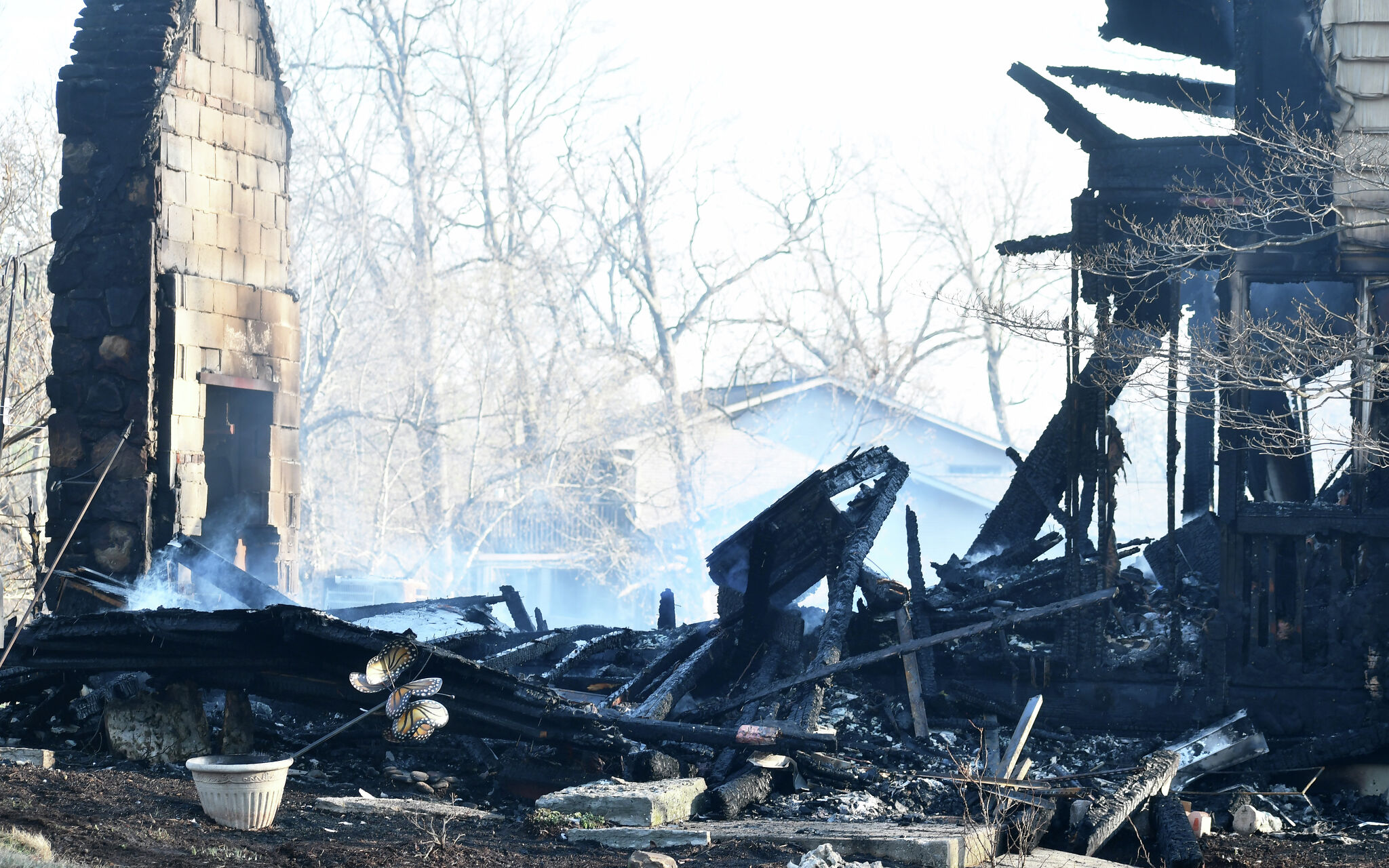 Holiday Shores fire destroys home, resident escapes