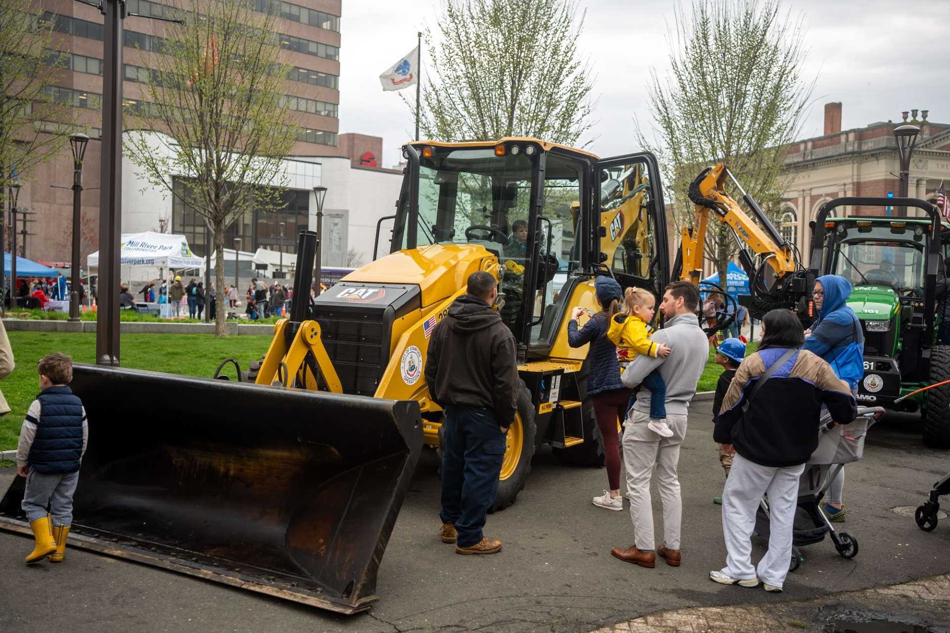 Stamford Touch A Truck event gives kids hands-on fun