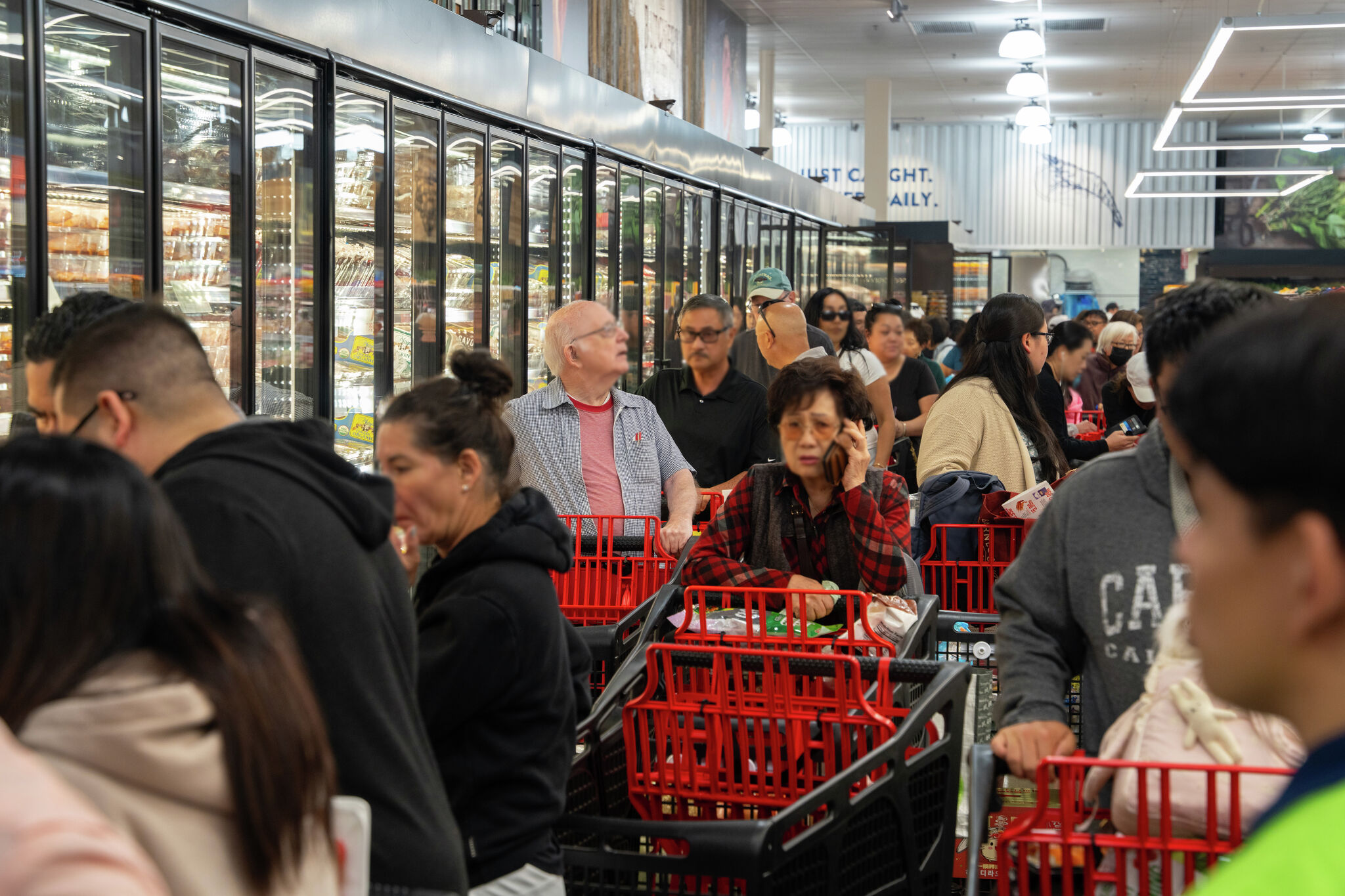 10K people lined up for opening of highly anticipated Bay Area H Mart