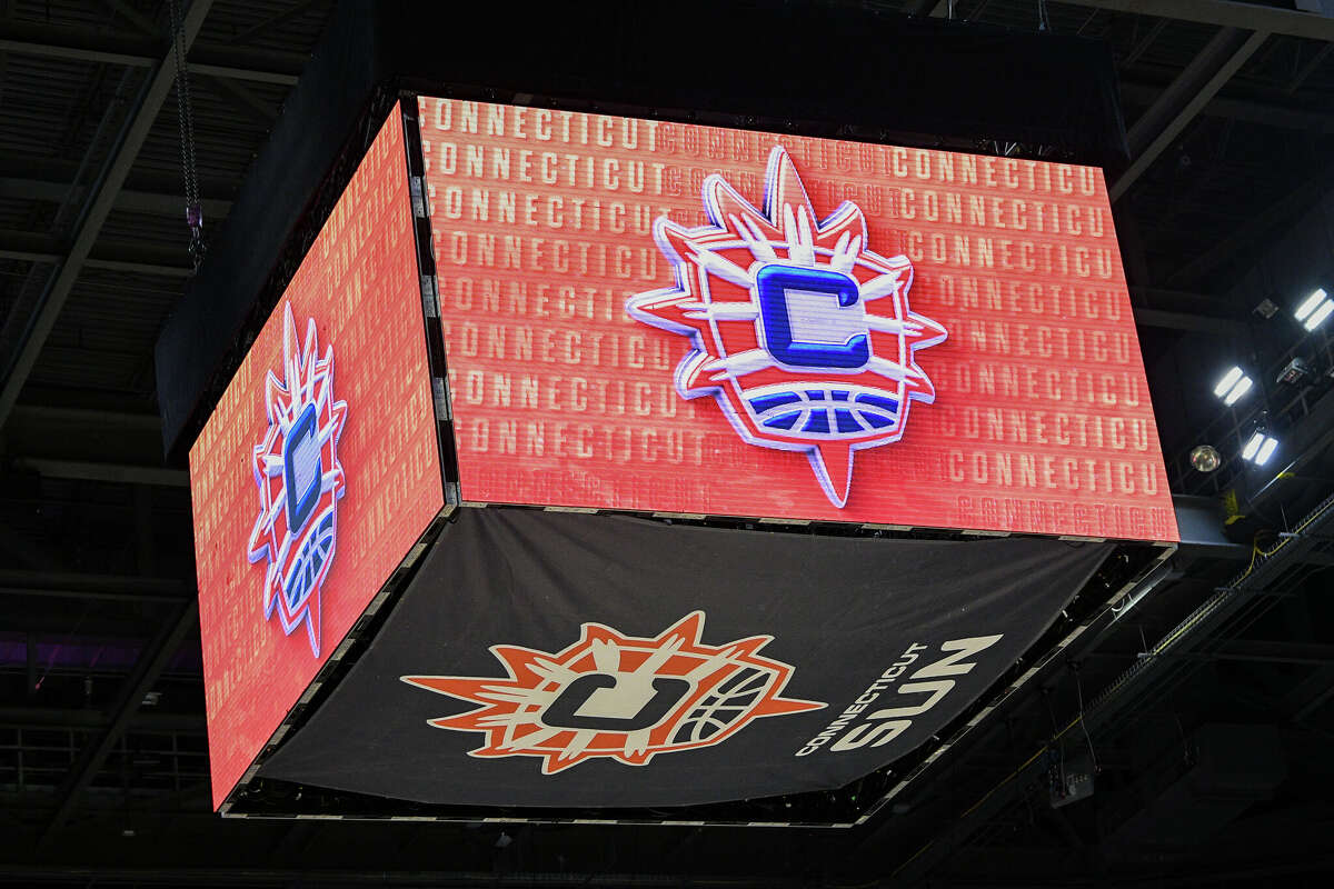 Connecticut residents aren't pleased with the impending revival of the Houston Comets.