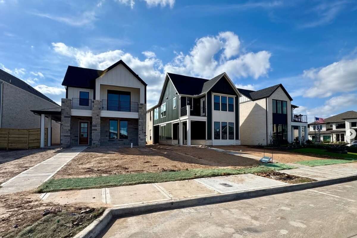 Homes at Austin Point near Richmond, Texas.