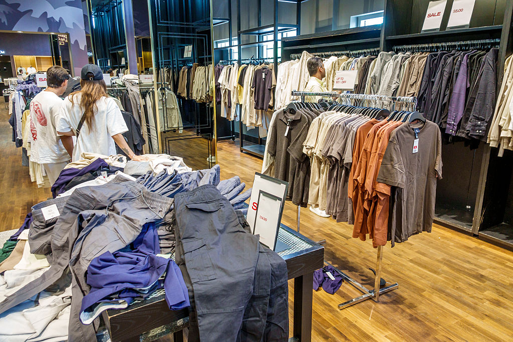 $540M in Connecticut tax breaks, including on clothing and shoes, wins bipartisan support