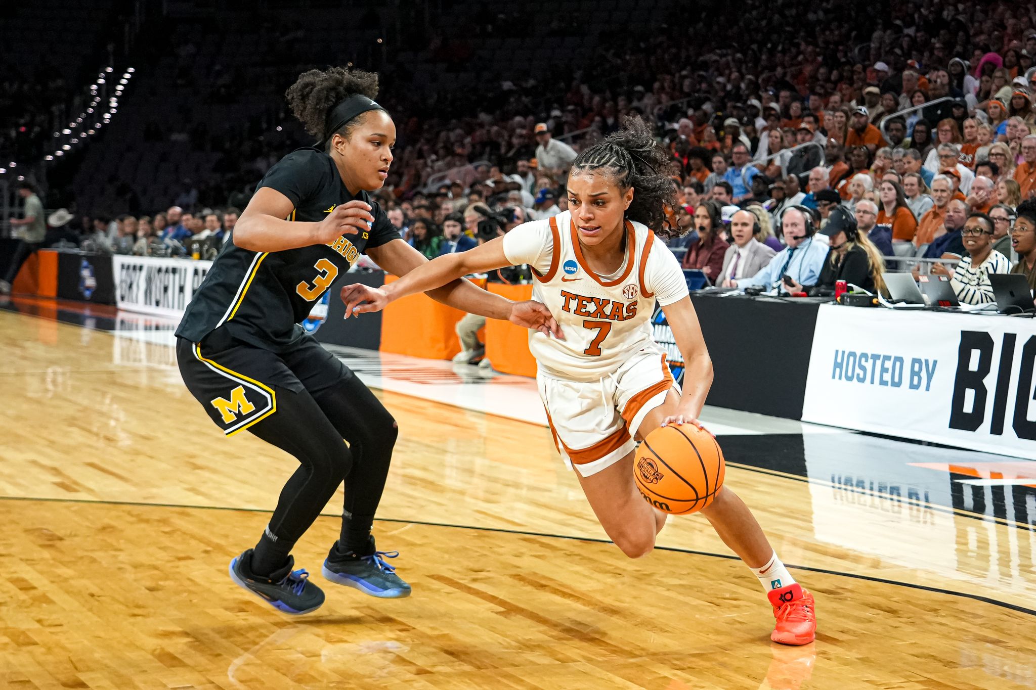 NCAA transfer portal hub: Texas women's basketball roster updates