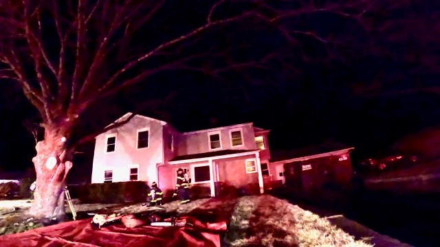 Norwalk resident displaced after Stonybrook Road fire, officials say