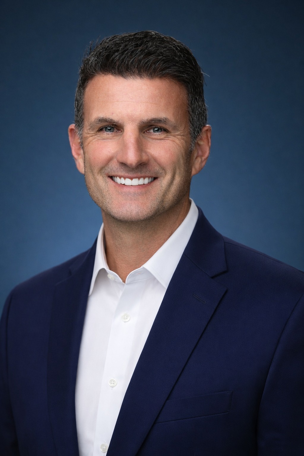 Two Jacksonville real estate agents honored for their excellence, high sales