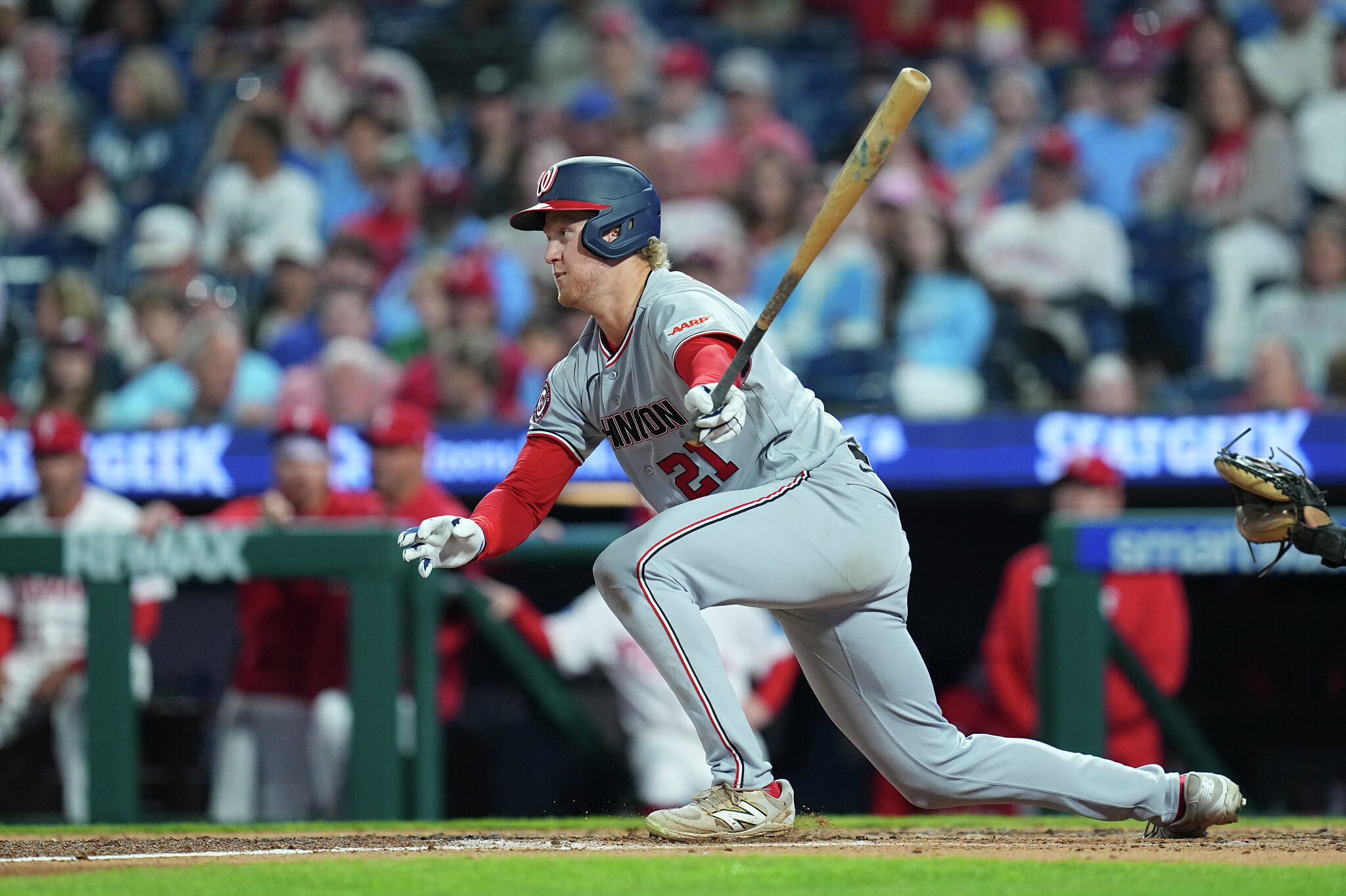 After SF Giants cut him, outfielder goes on MLB-record tear