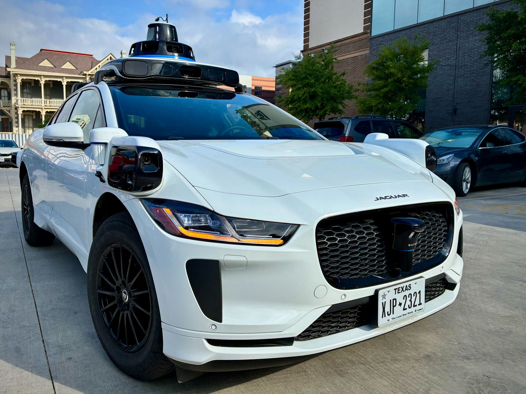 Waymo returns to San Antonio after safety pause