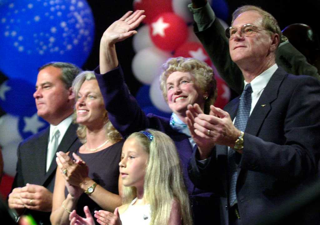 Rell leaves mixed legacy as governor