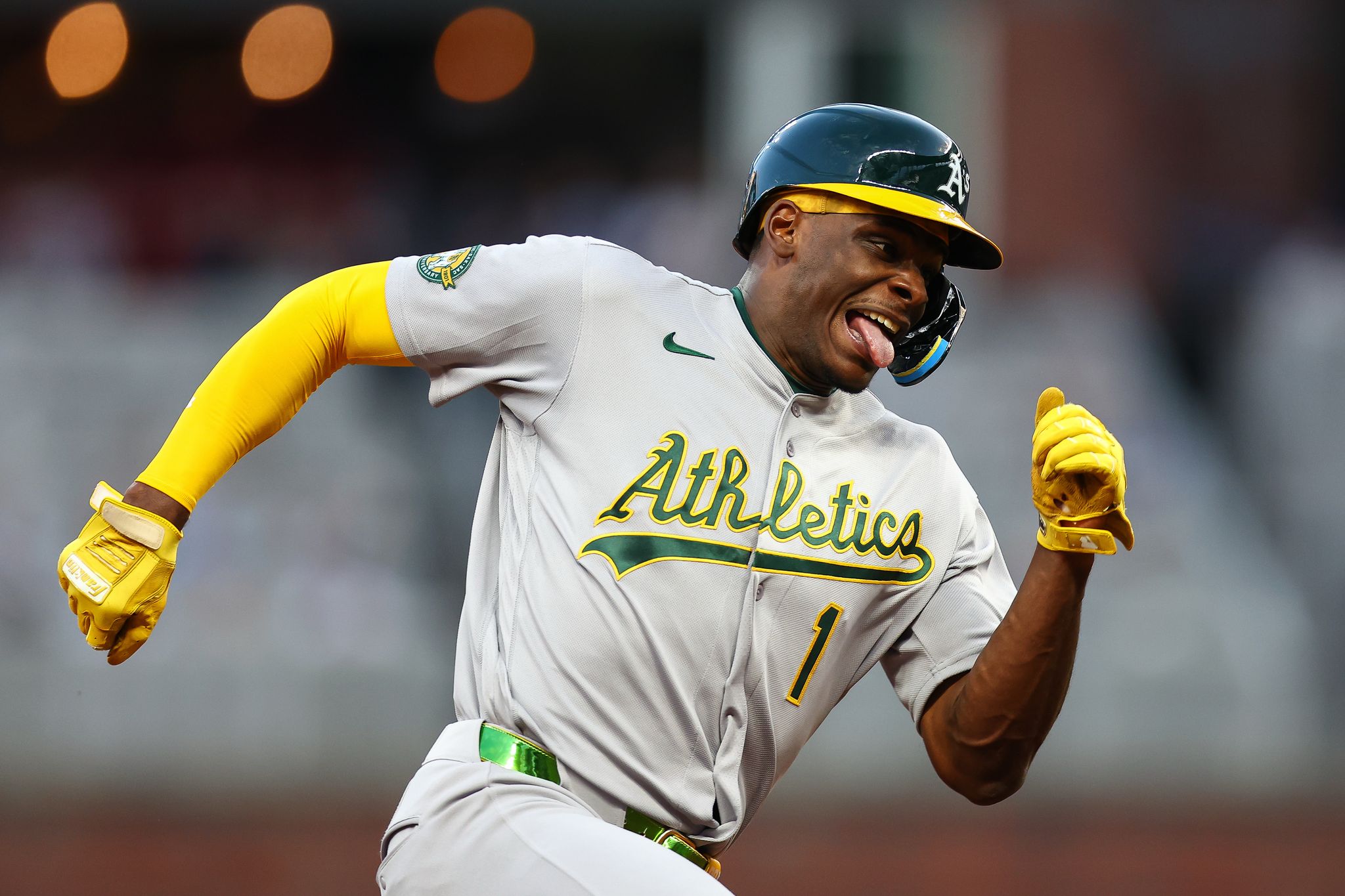 Shea Langeliers homers again as the A's snap a skid with 5-2 win over ...