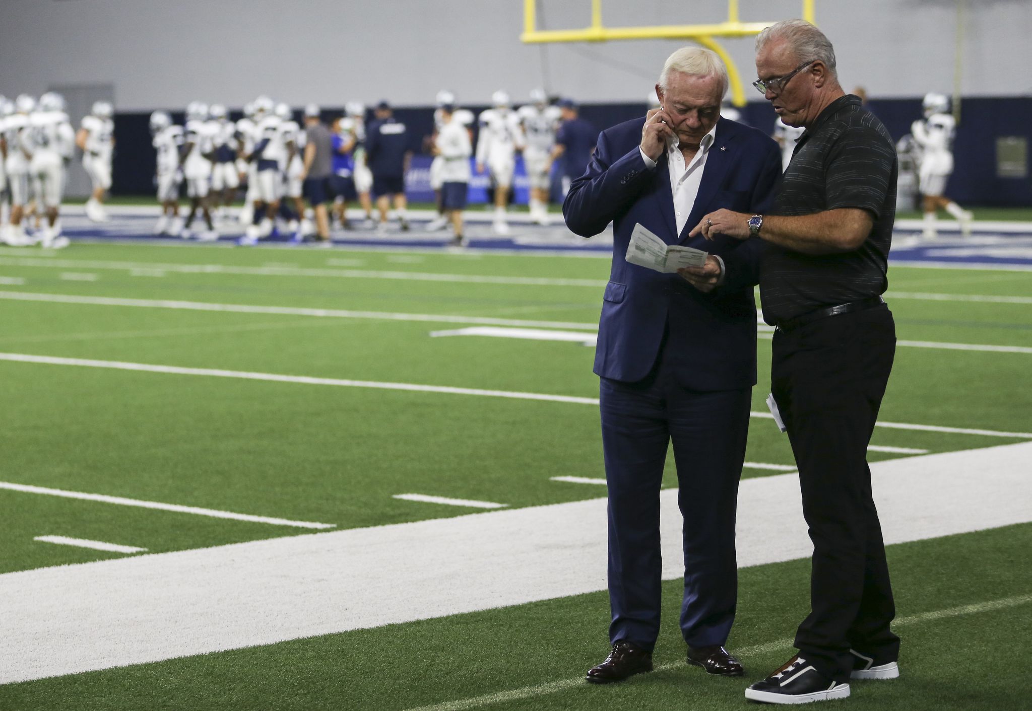 A mystery for Cowboys