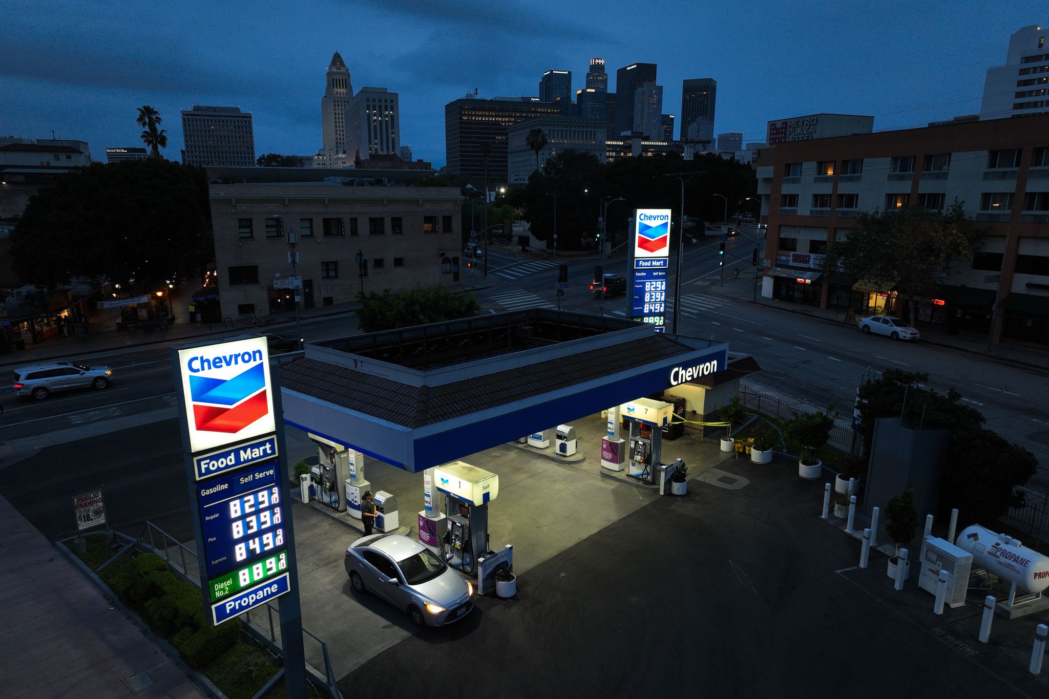 Dizzying US fuel prices are determined by factors largely outside of a ...