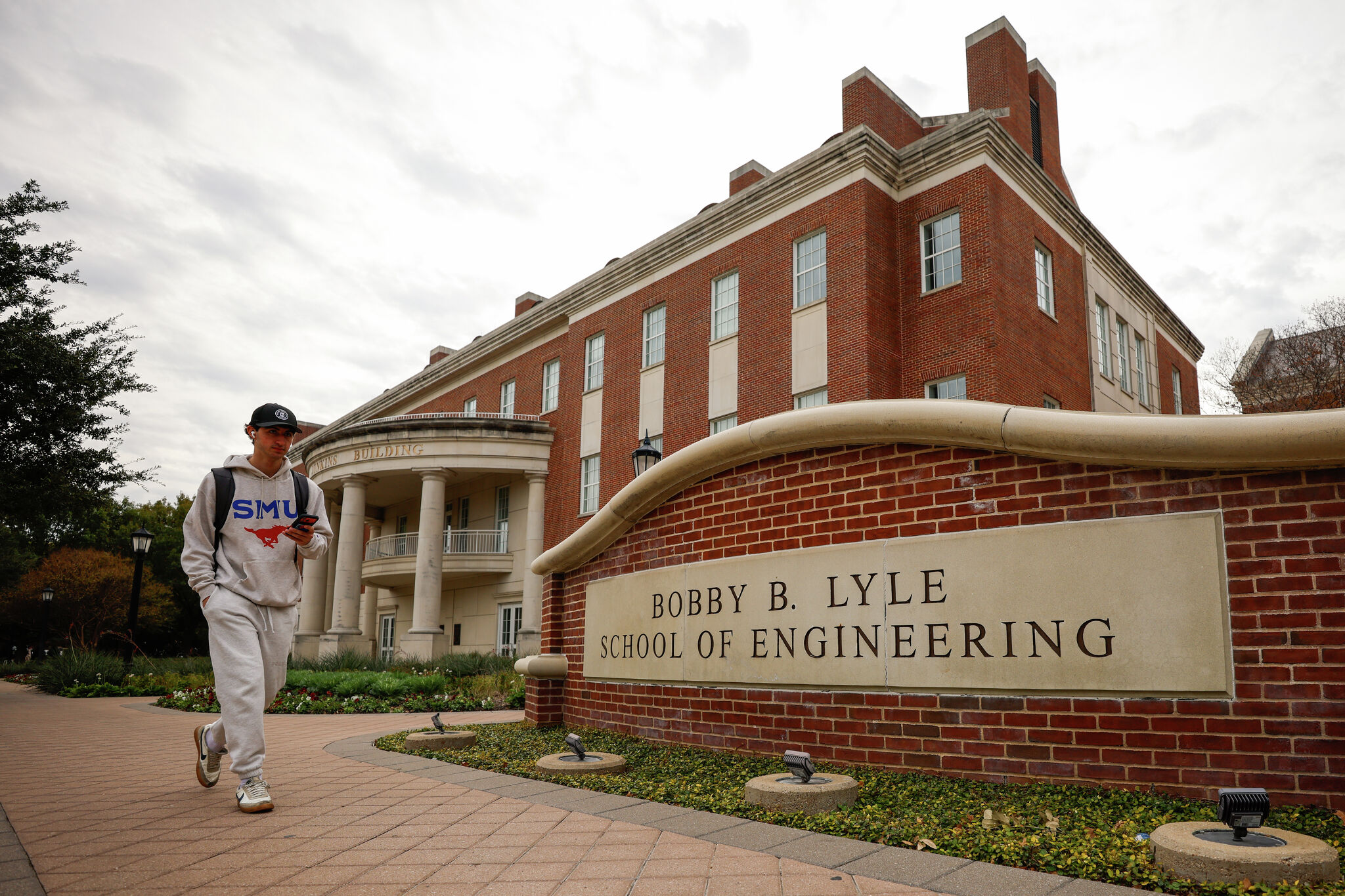 Smu Engineering Building AECOM partners with SMU to build AI, engineering talent pipeline