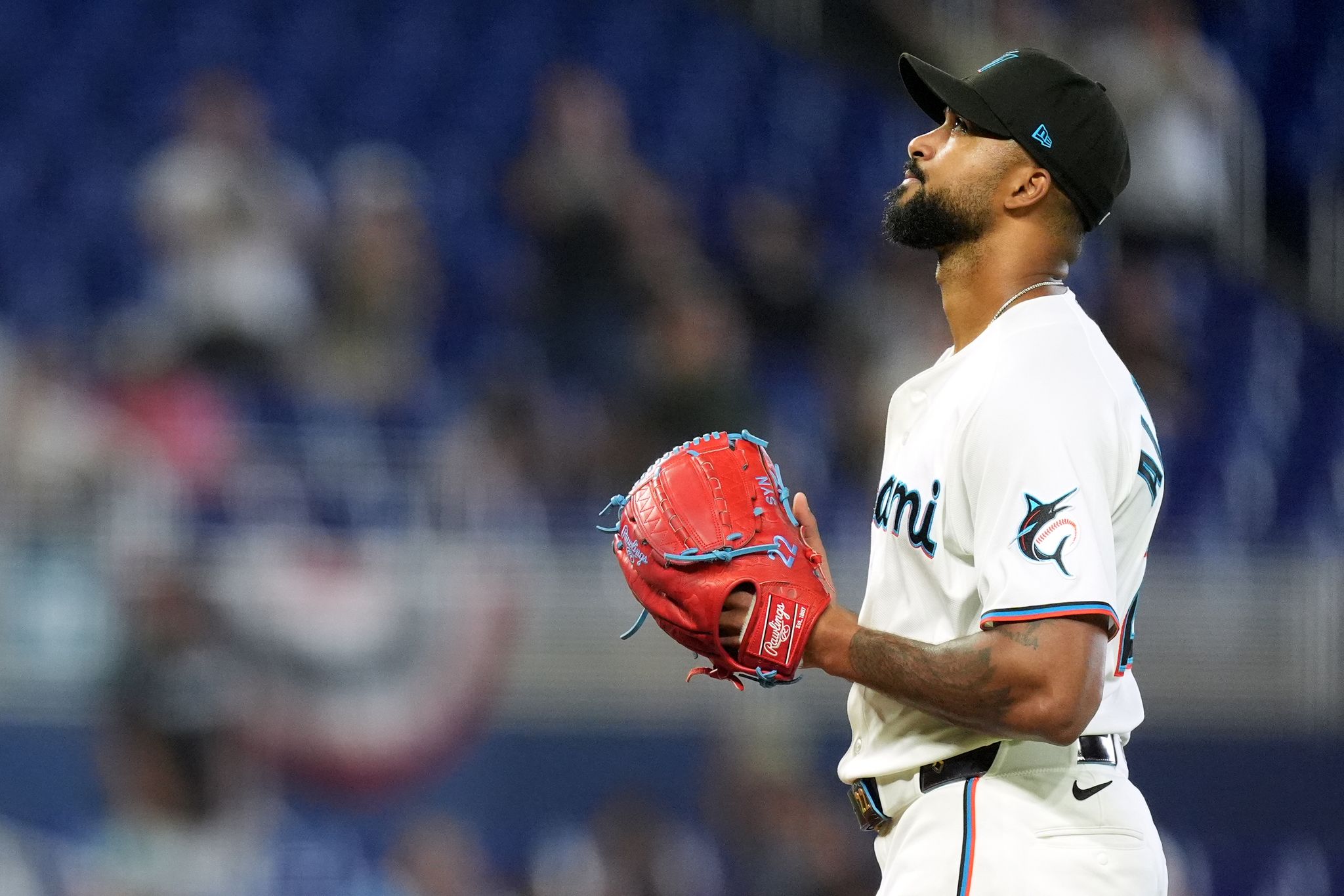 Sandy Alcántara de Marlins lanza su 2do 'Maddux' y su 1er juego ...