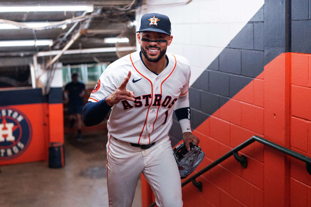 Carlos Correa and the Houston Astros cruised to a three-game sweep over the Boston Red Sox this week. 