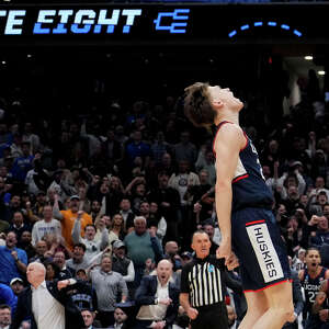 uconn shots kemba walker step back 2011 big east tournament