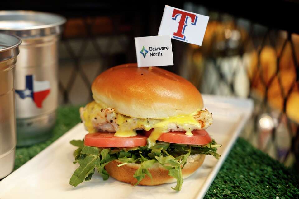 Apéro Rangers Texas Rangers' new edible sombrero is the weirdest ballpark food yet