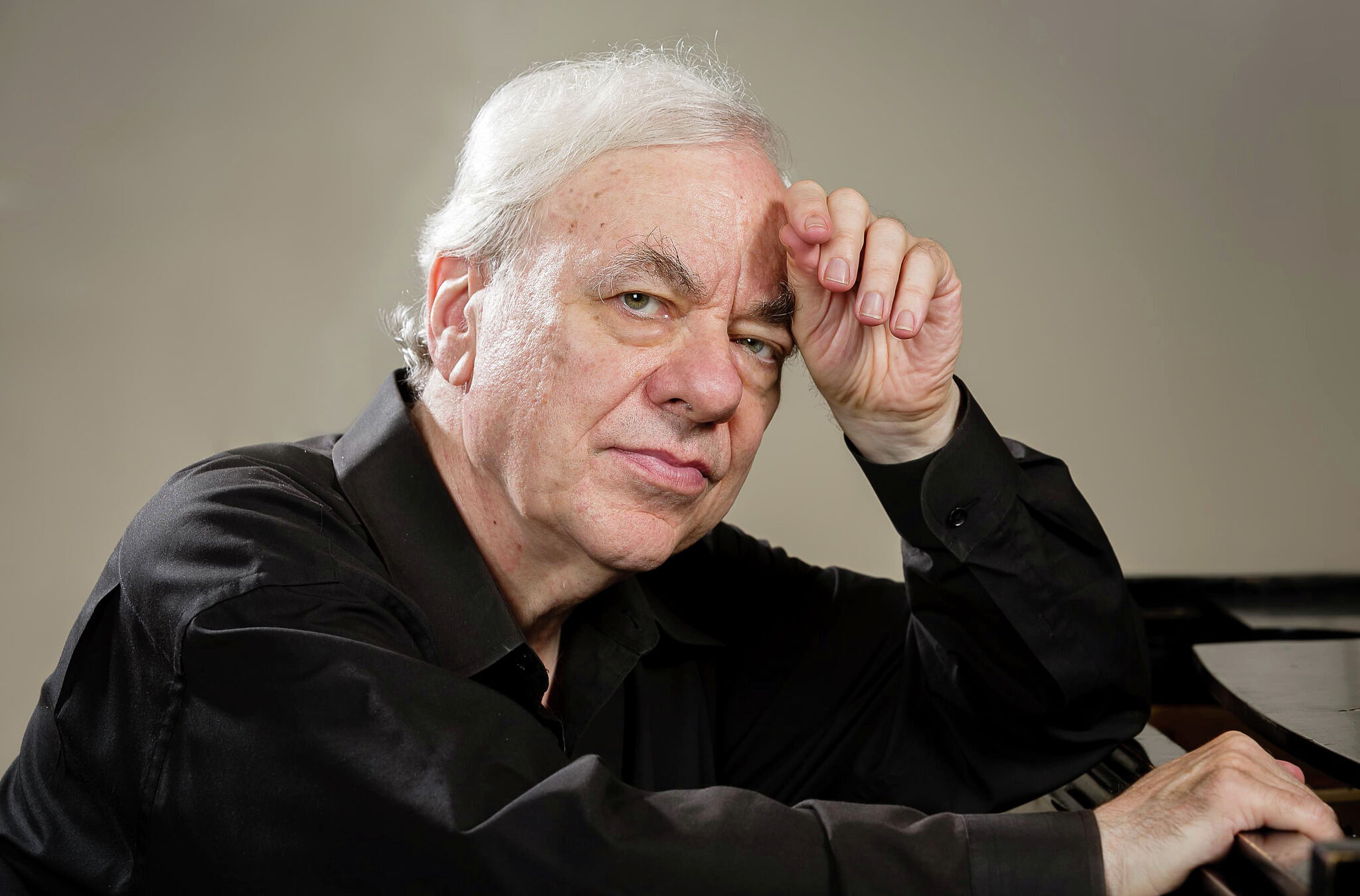 Richard Goode kehrt für ein sehenswertes Beethoven- und Schubert-Programm ...