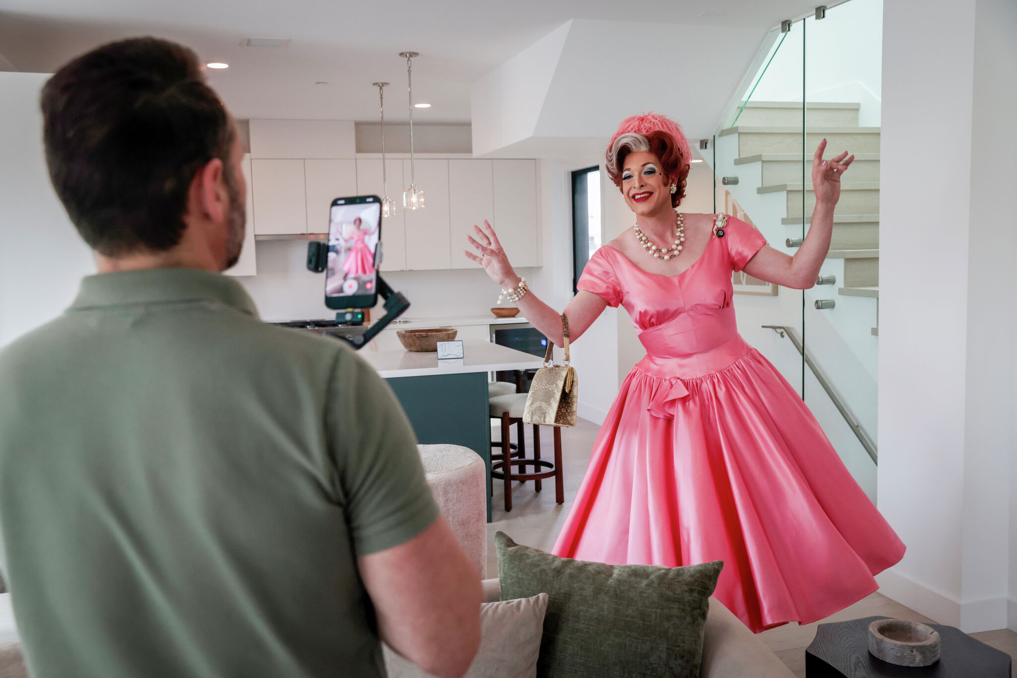 sfchronicle.com - Lily Janiak - These video house tours are like 'Lifestyles of the Rich and Famous' - but totally S.F.