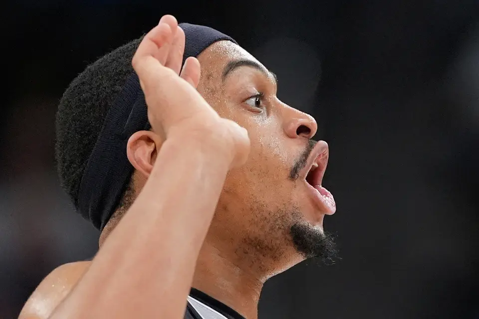 San Antonio Spurs forward Keldon Johnson celebrates after scoring during the second half of an NBA basketball game against the Los Angeles Clippers, Thursday, April 2, 2026, in Inglewood, Calif. (AP Photo/Mark J. Terrill)