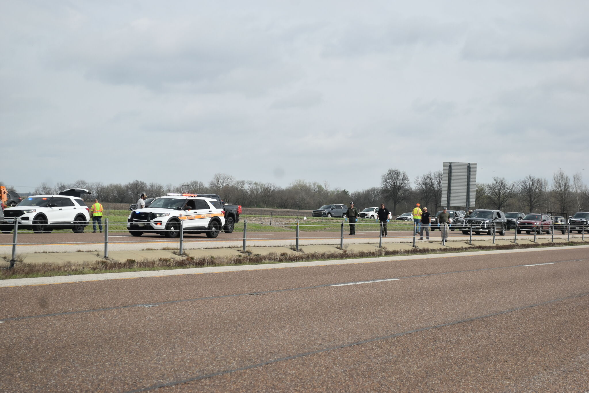 Southerbound Interstate 55 closed near Edwardsville IL