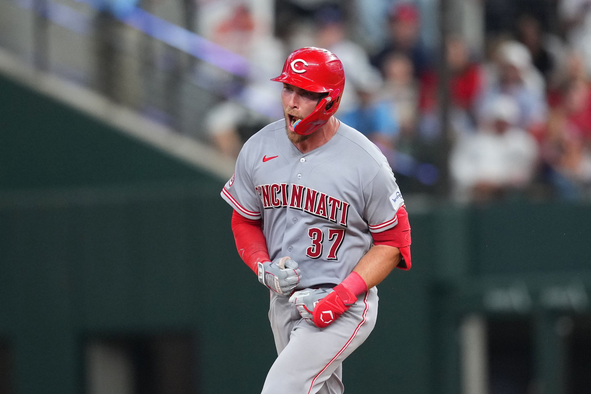 Jimmy Outlaw Reds Reds beat Rangers 5-3 in their 1st road game with 3 homers, the last in ...