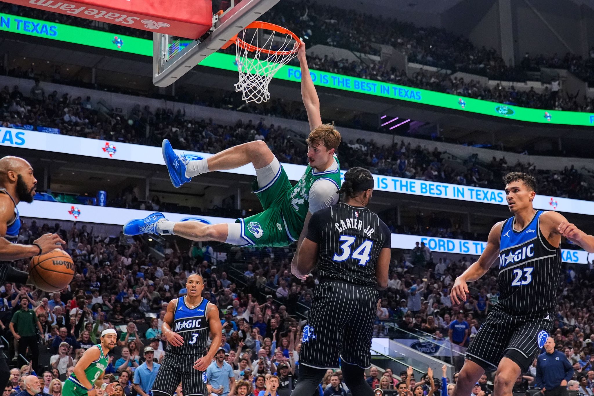 Wendell Carter Jr. Leads Orlando Magic to Victory Over Dallas Mavericks