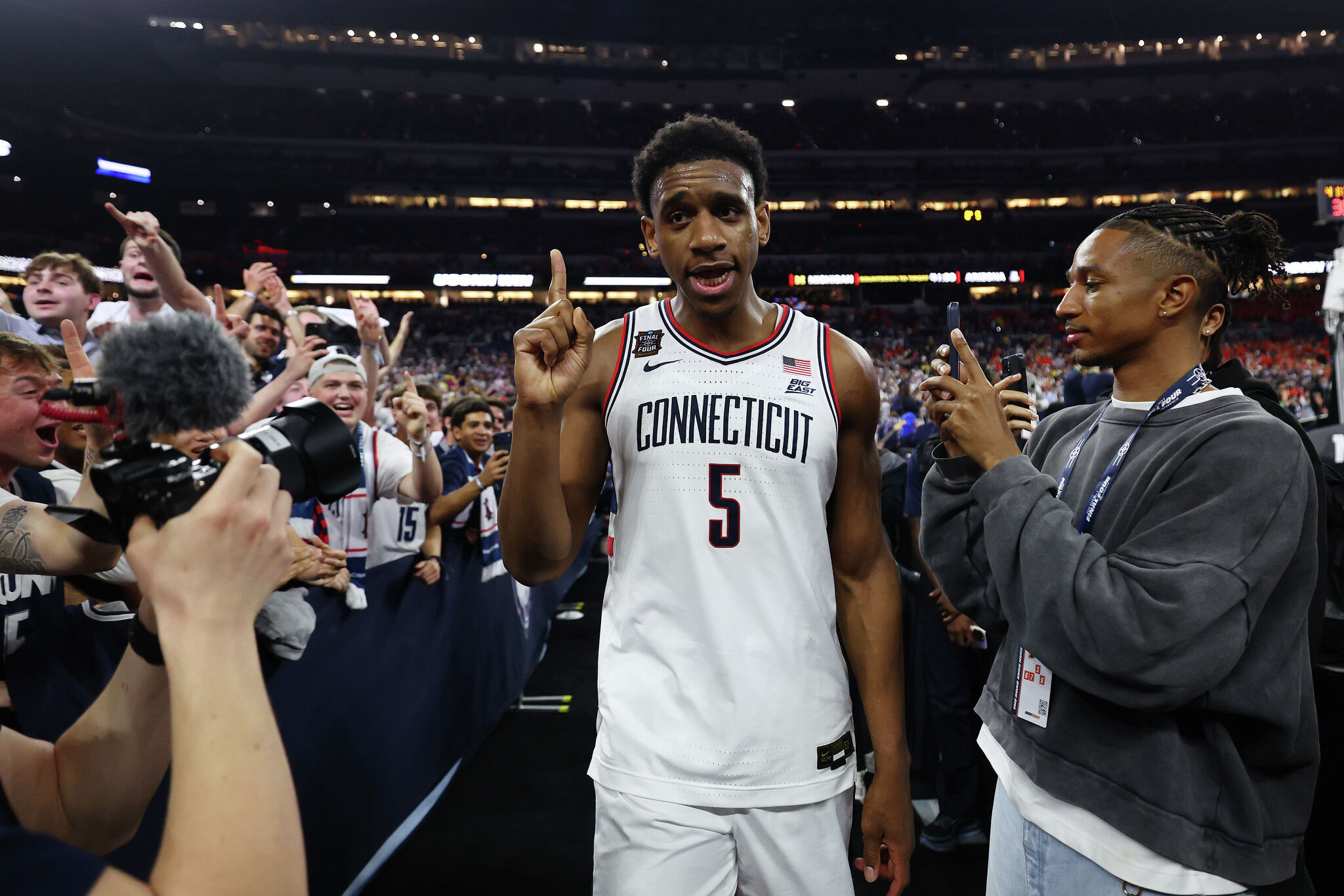 Terrace Reed Center Tarris Reed Jr. leads UConn to NCAA title game
